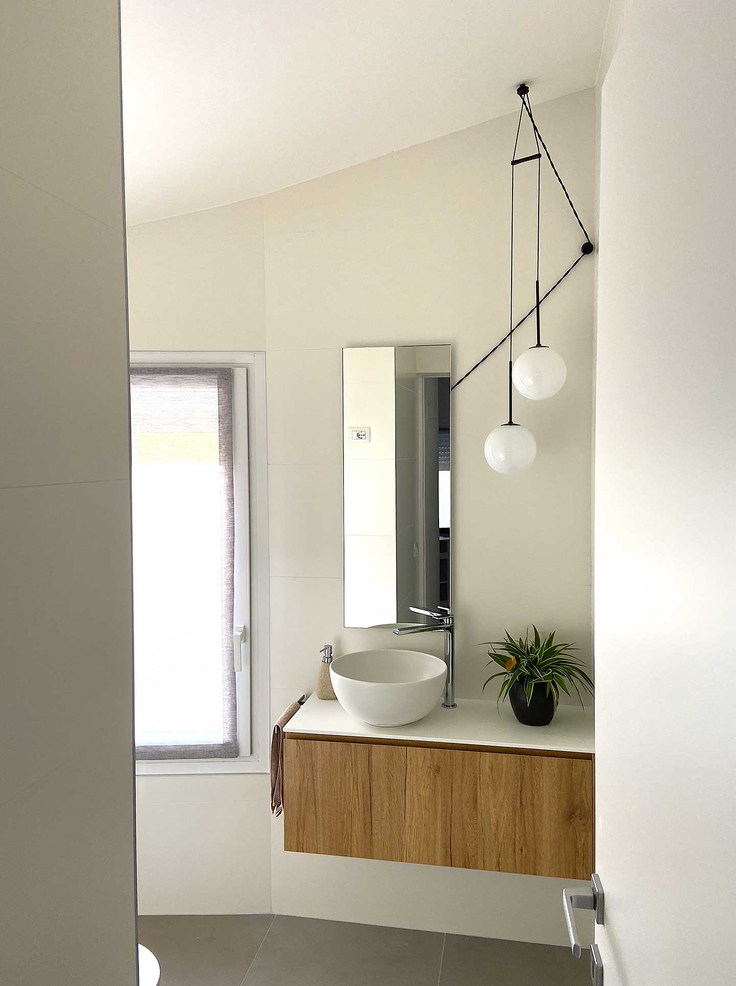 BAGNO OSPITI ESSENZIALE